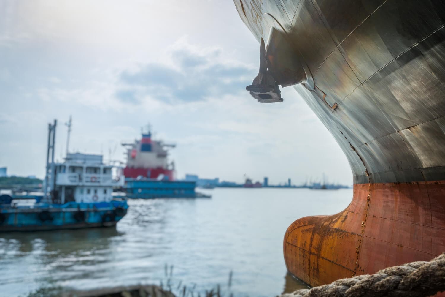Reliable distribution of refined products, global procurement, and marine logistics.